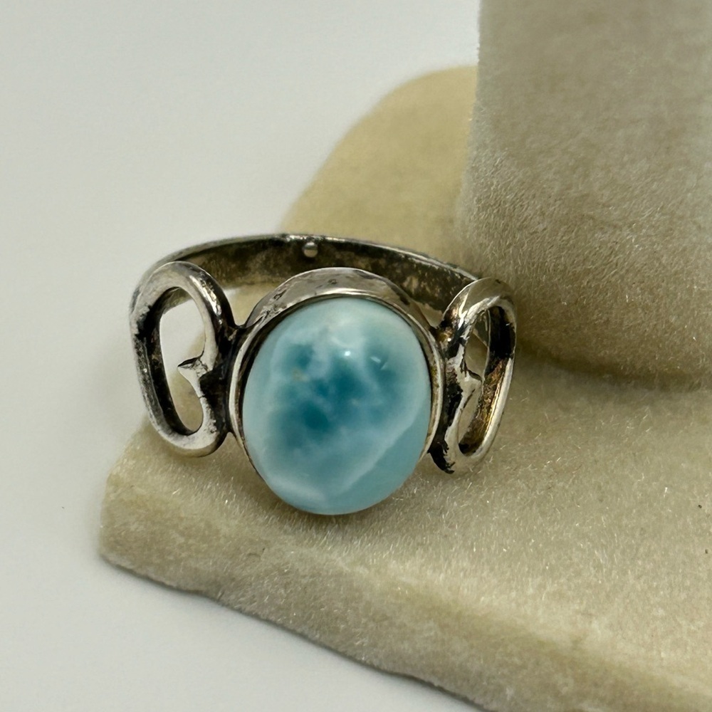 925 Silver Light Blue Larimar Ring Size 7 Side Hearts - Picture 6 of 12